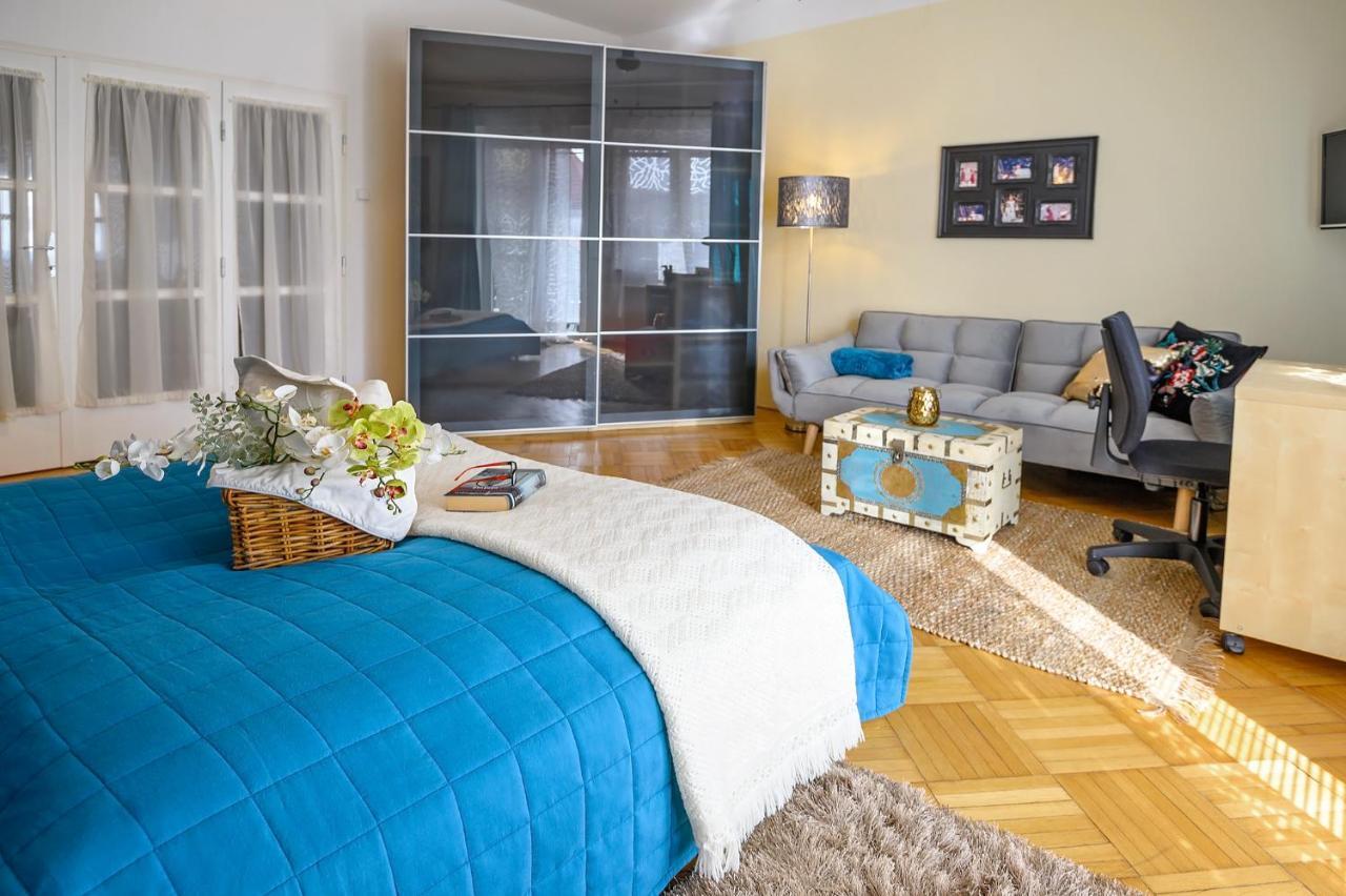 Alexis Apartmán *
